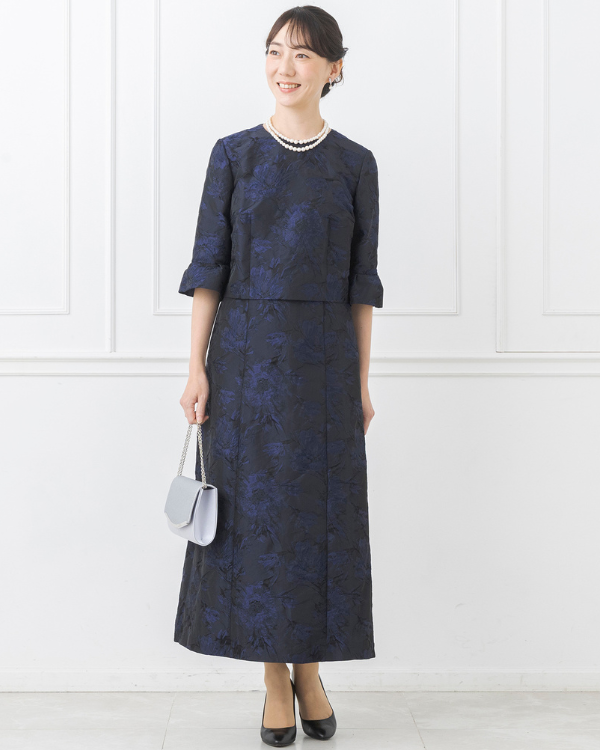 【ネイビー】ぼかしフラワー調ジャカード　お袖付きロングドレス<1401400-73>