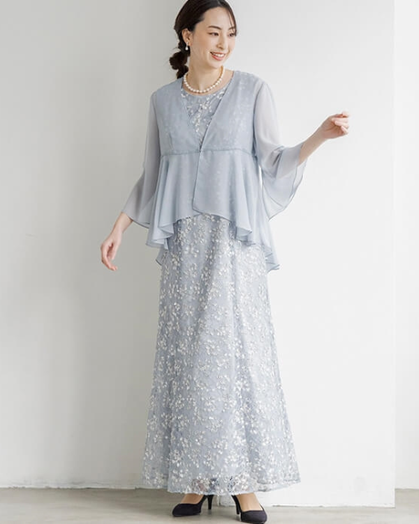 【アッシュブルー】シフォン×フラッグヤーンレース刺しゅう　カバーアップ付きロングドレス<4621591-71>